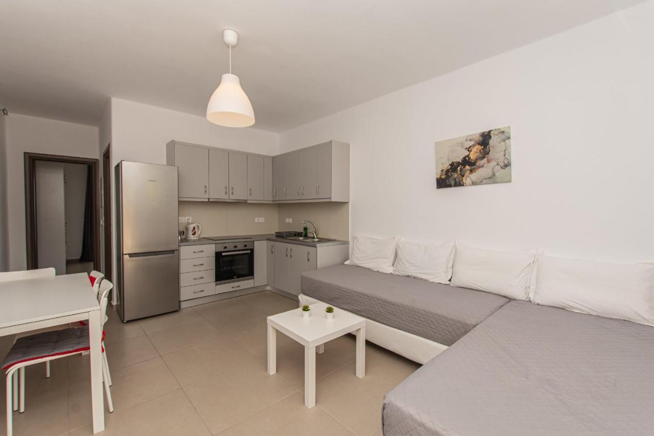 Lofos Apartahotel 3*